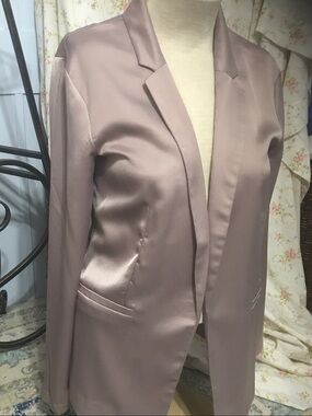 Maurices Dusty Mauve Satin Blazer